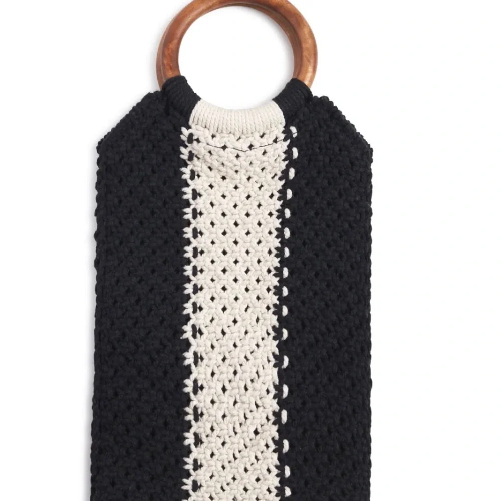 Laude the Label - Gabby Mini Macrame Bag - NWT - Picture 4 of 4